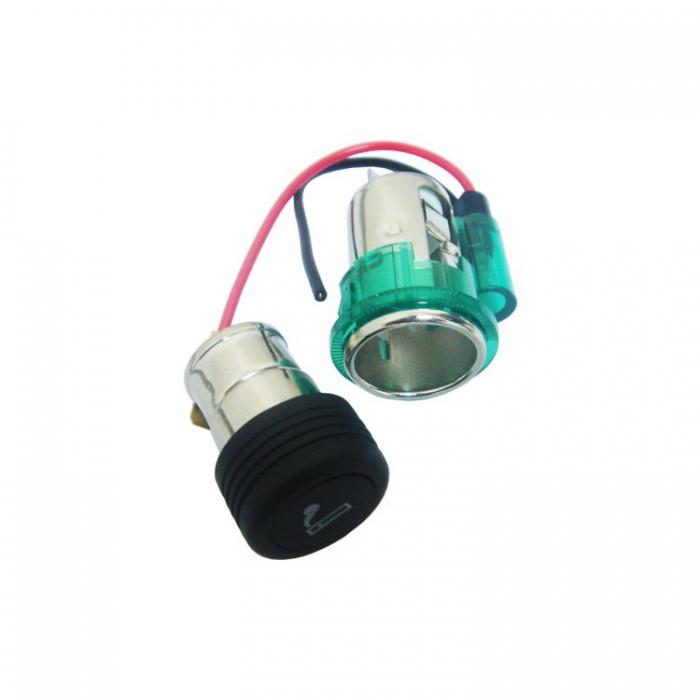 Универсална запалка за автомобили - 12V -09649 - зелена