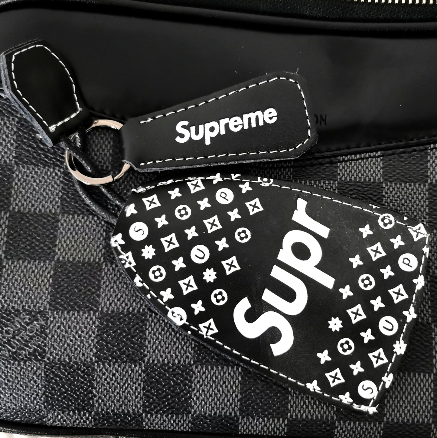 Кожен калъф за ключ SUP 040